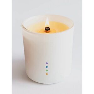 nomz Pure Beeswax Candle
